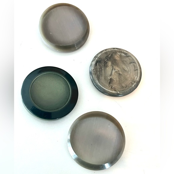 Vintage Celluloid Large Buttons - Picture 2 of 6